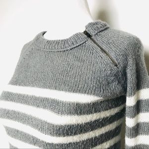 J. Crew Soft Wool Crew Neck Gray White Sweater XS